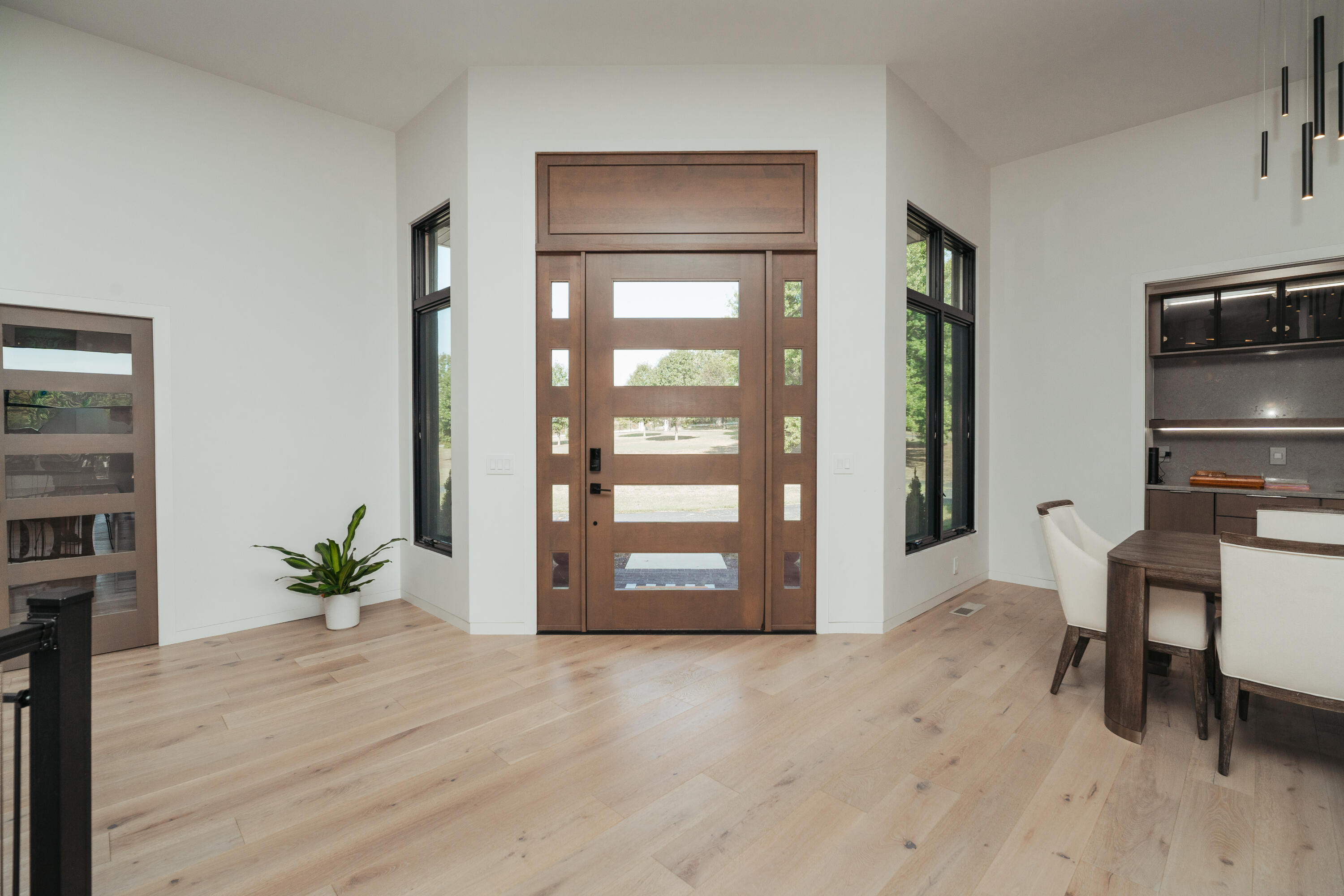 Photo 8 - Residential for sale – 700 N Farm Road 193   Springfield, MO