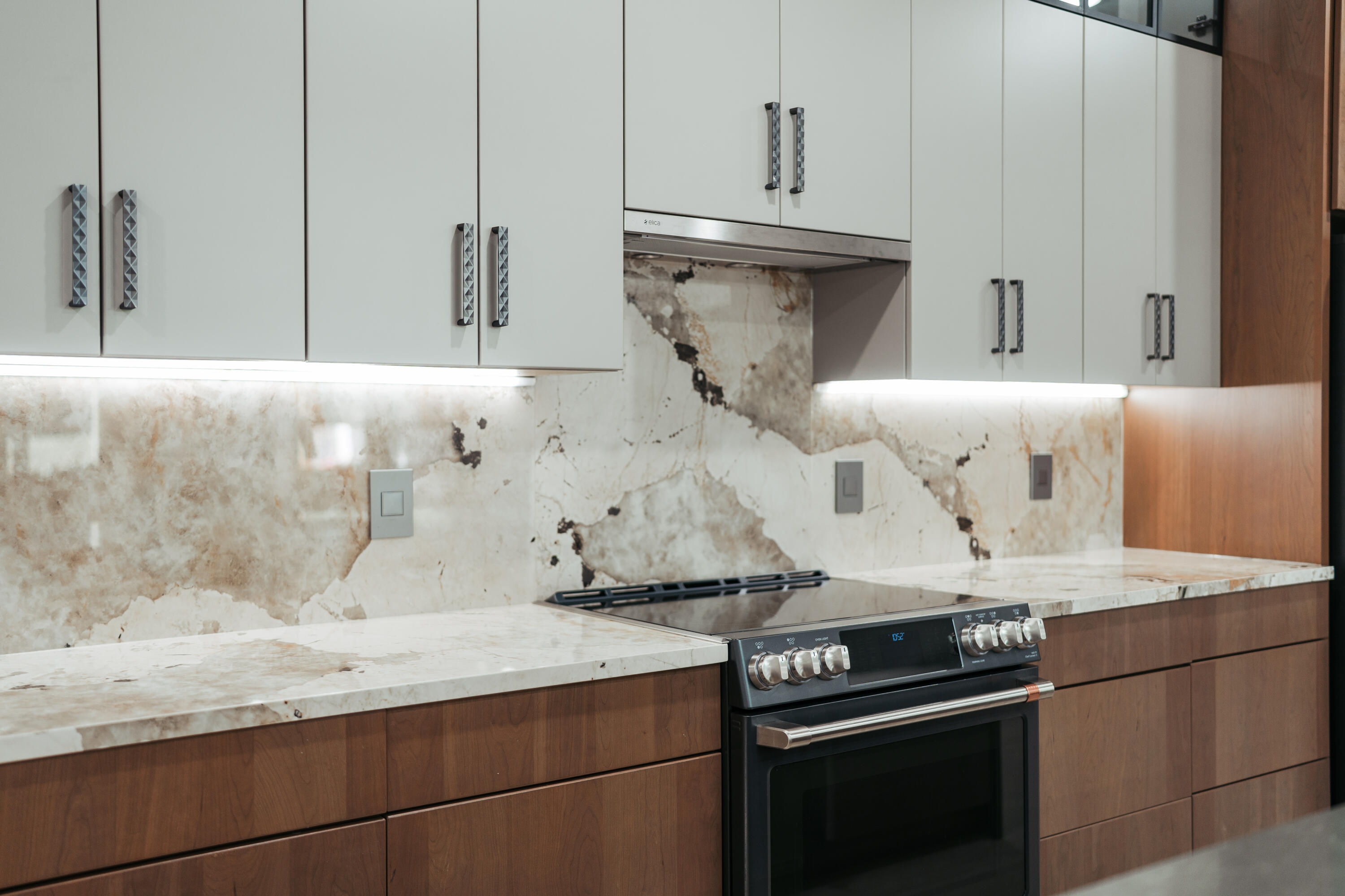 Photo 103 - Residential for sale – 700 N Farm Road 193   Springfield, MO