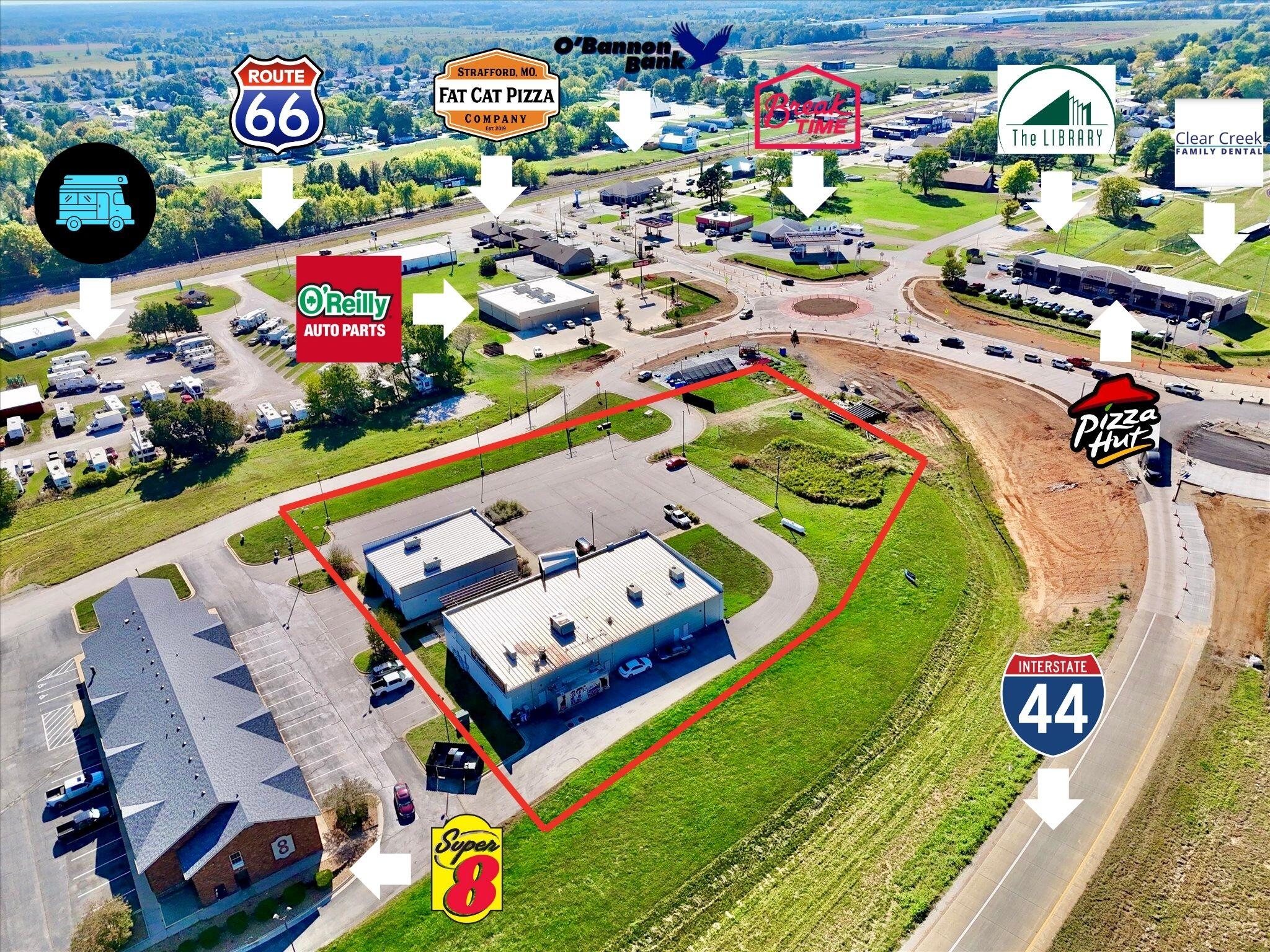 Photo 4 - Commercial Sale for sale – 306 E Chestnut Street  Strafford, MO