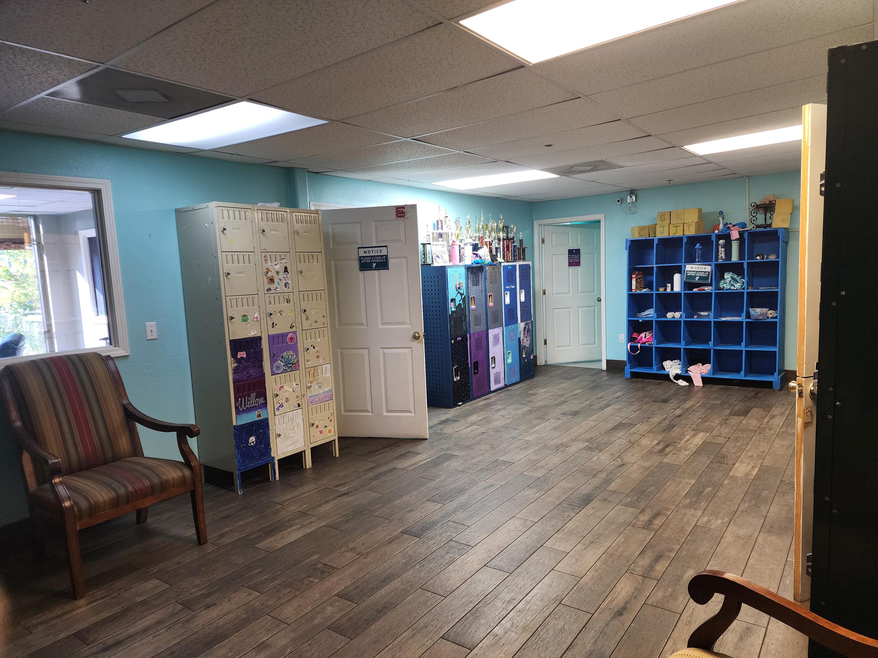 Photo 19 - Commercial Sale for sale – 175  Industrial Park Drive  Hollister, MO