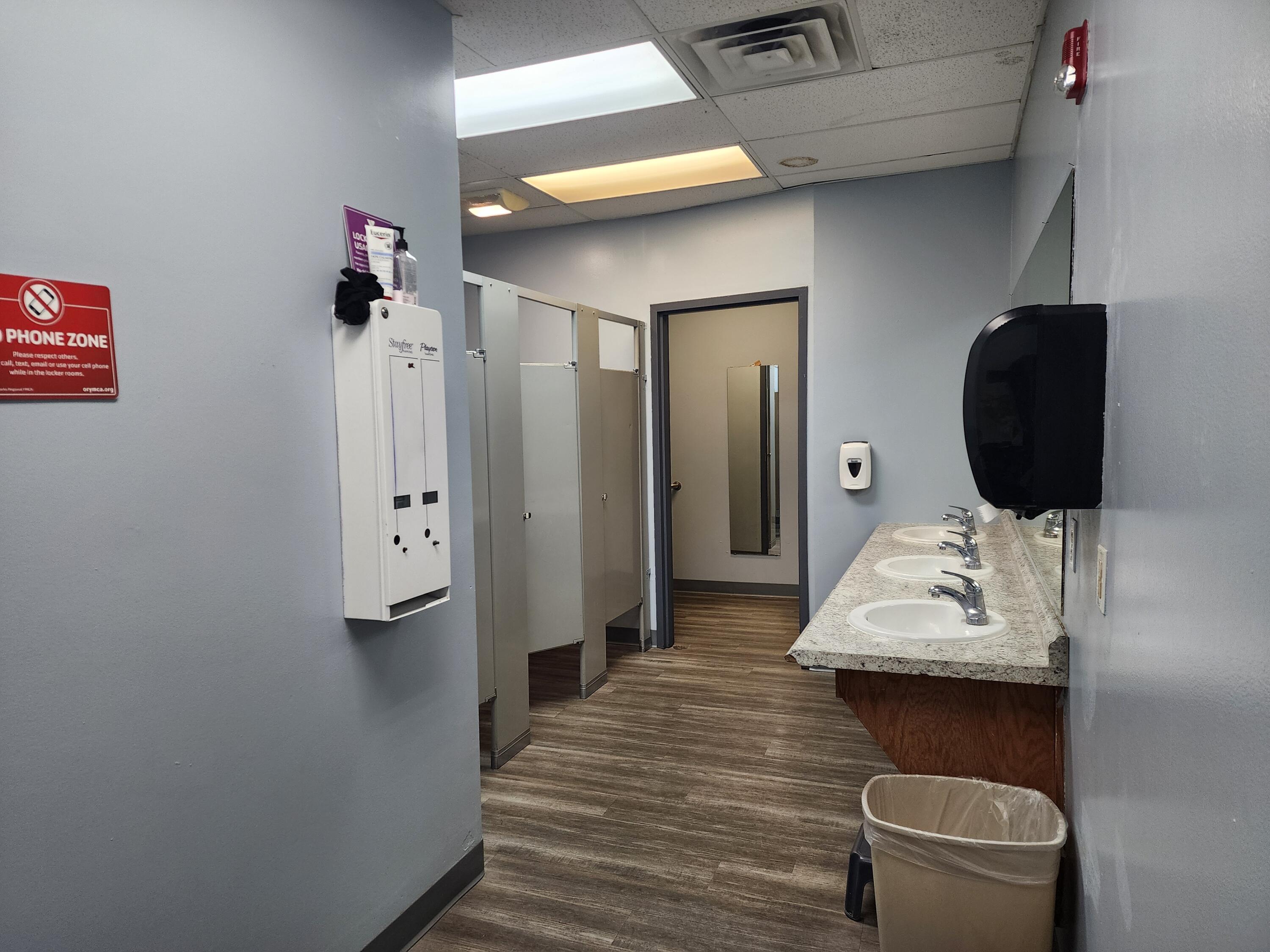 Photo 16 - Commercial Sale for sale – 175  Industrial Park Drive  Hollister, MO