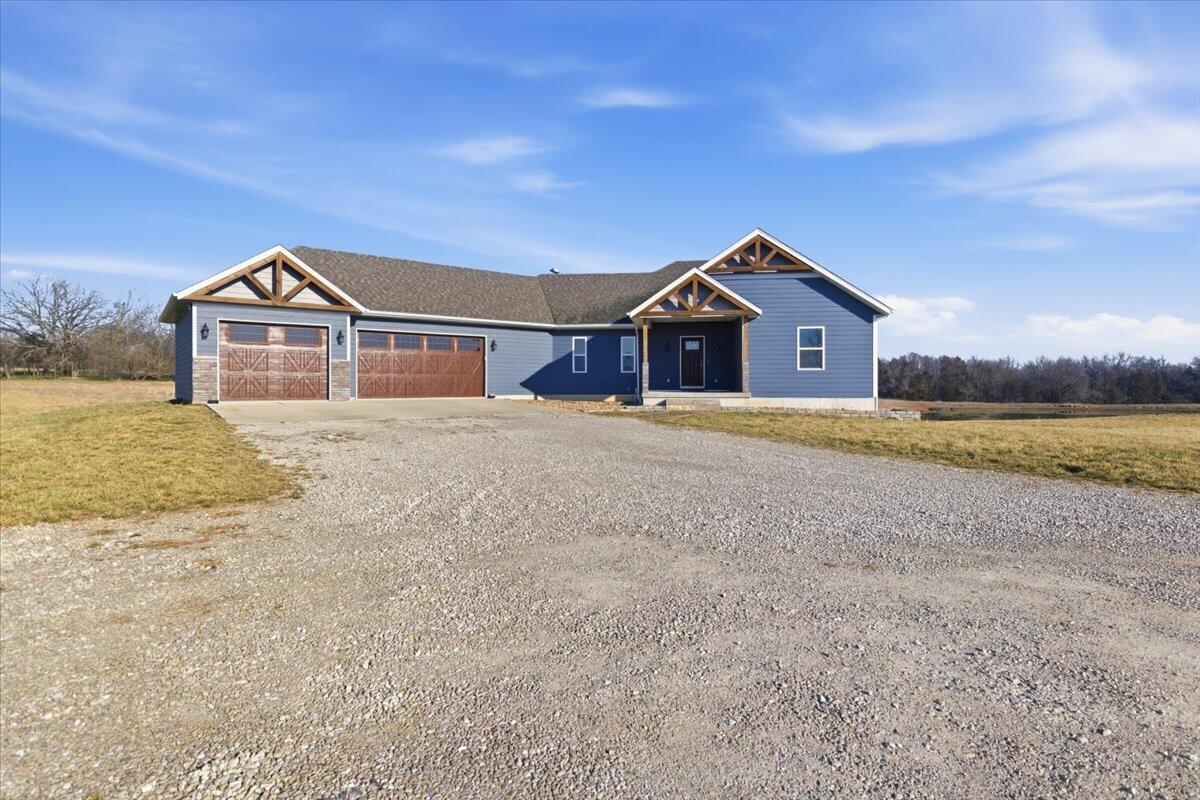Listing 590542