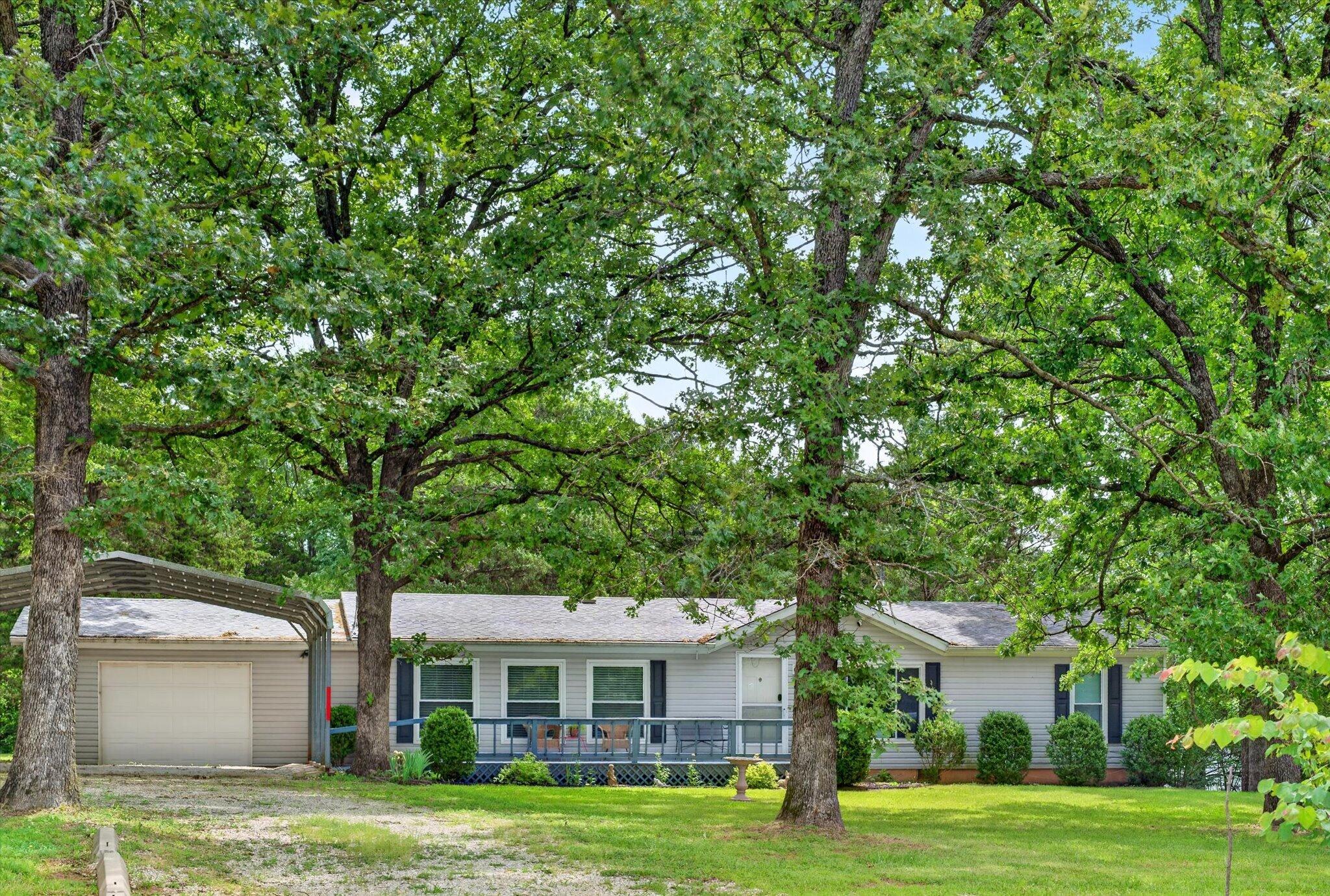 Residential for sale – 21915  County Road 242   Wheatland, MO