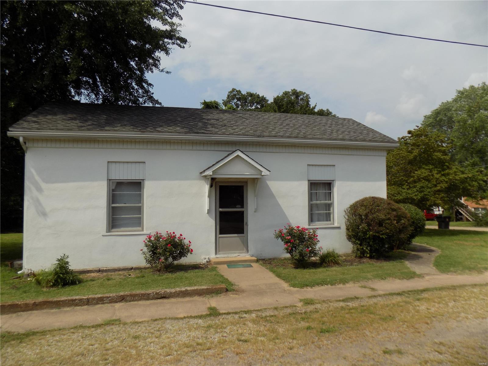 address: 202 Knob